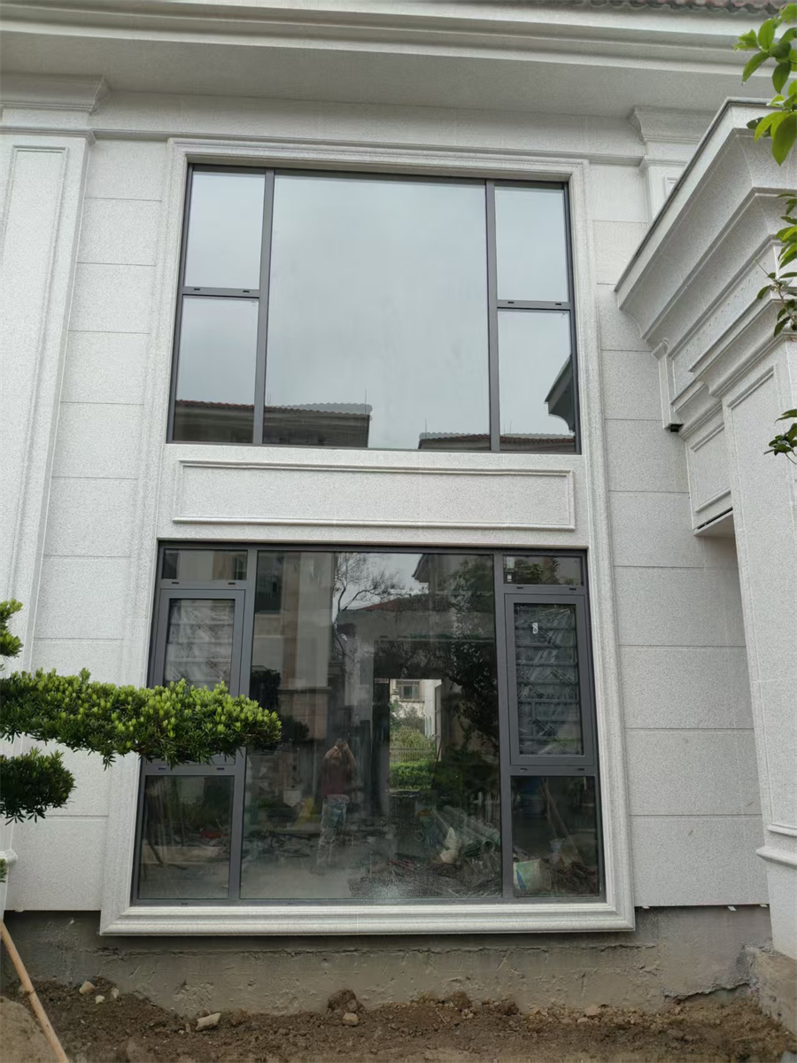 平开窗别墅安装案例